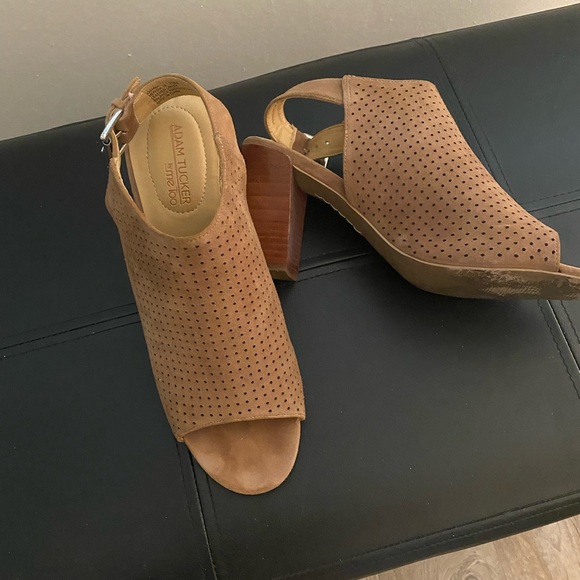 Adam Tucker suede sandals - Picture 3 of 3